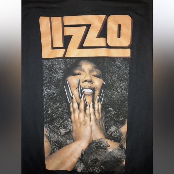 LIZZO Graphic T-Shirt Medium Black Pop Hip-Hop RnB Music Tee Entertainment - Picture 3 of 4